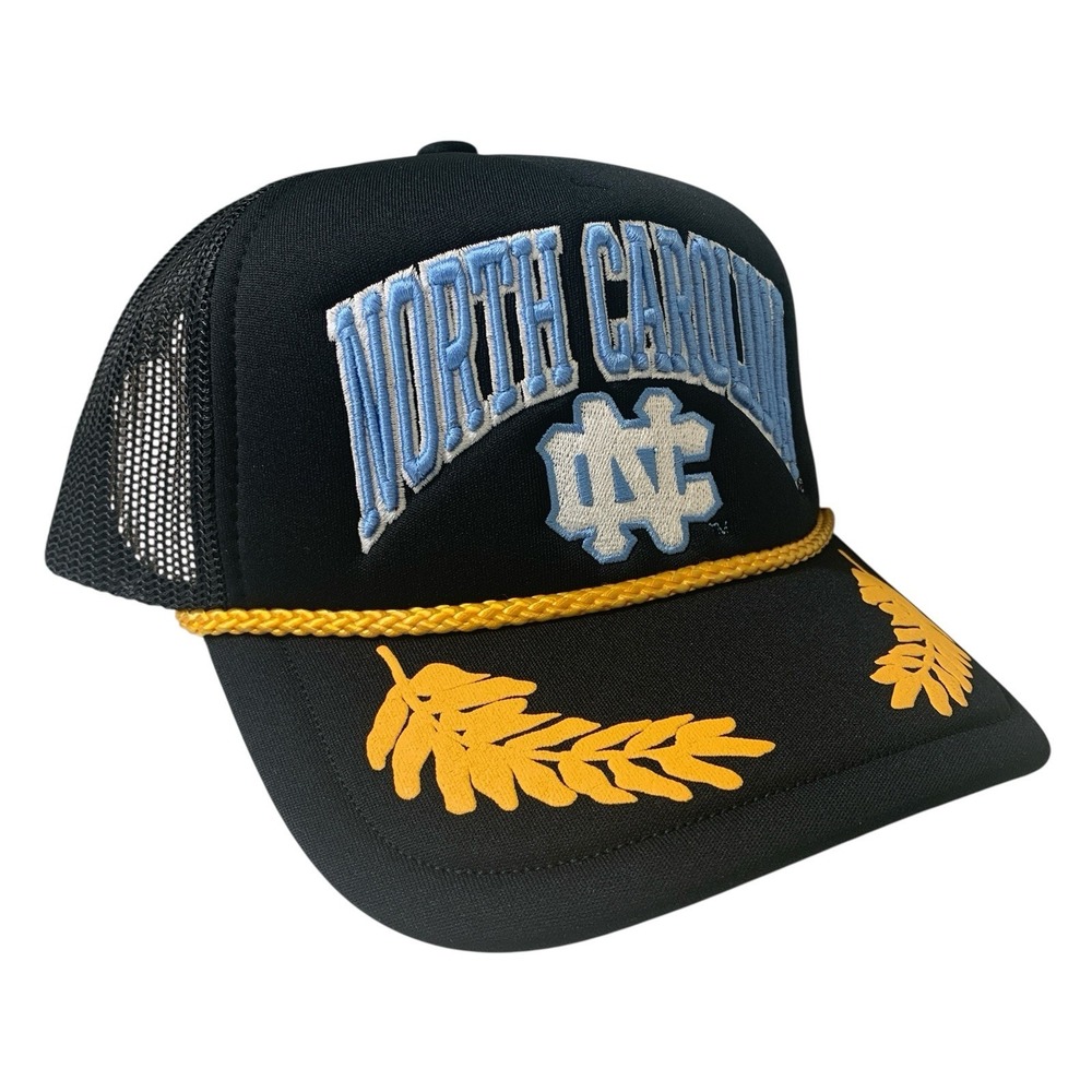 Mitchell & Ness UNC North Carolina Tar Heels Golf Leaf Trucker Snapback Hat OSFM